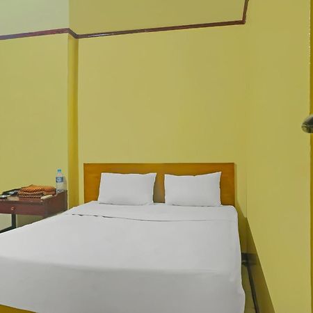 Hotel Spot On 92466 Adam Kost Syariahnearwisata Jembatan Barito à Banjarmasin  Extérieur photo