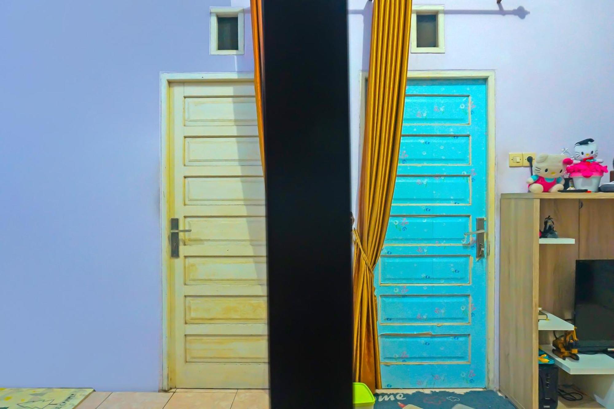 Hotel Spot On 92466 Adam Kost Syariahnearwisata Jembatan Barito à Banjarmasin  Extérieur photo